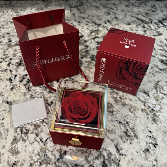 Preserved Roses in A Box, Forever Red Rose Heart Box to My Love, Eternal Real‎ - Picture 1 of 5